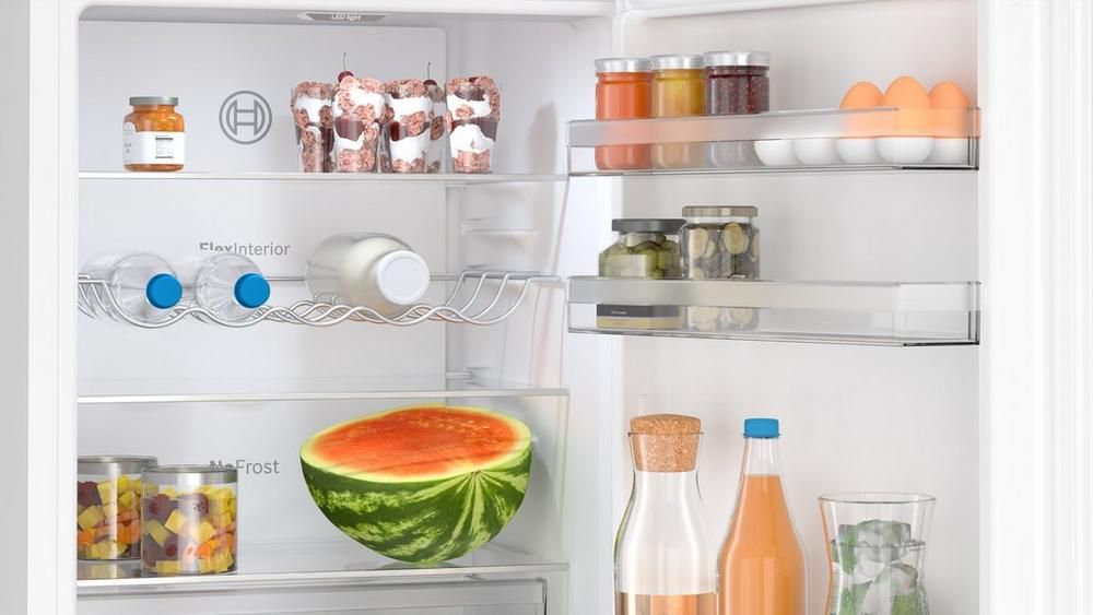 Bosch KGN362WDFG 60cm Frost Free Freestanding Fridge Freezer - White