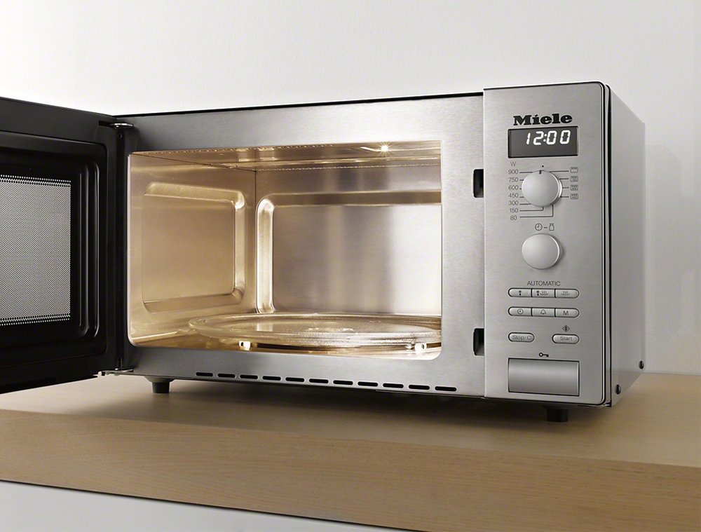 Miele M6012 Freestanding, 80-900W Microwave, 800W Grill, dial , 26 litre capacity, Automatic Program