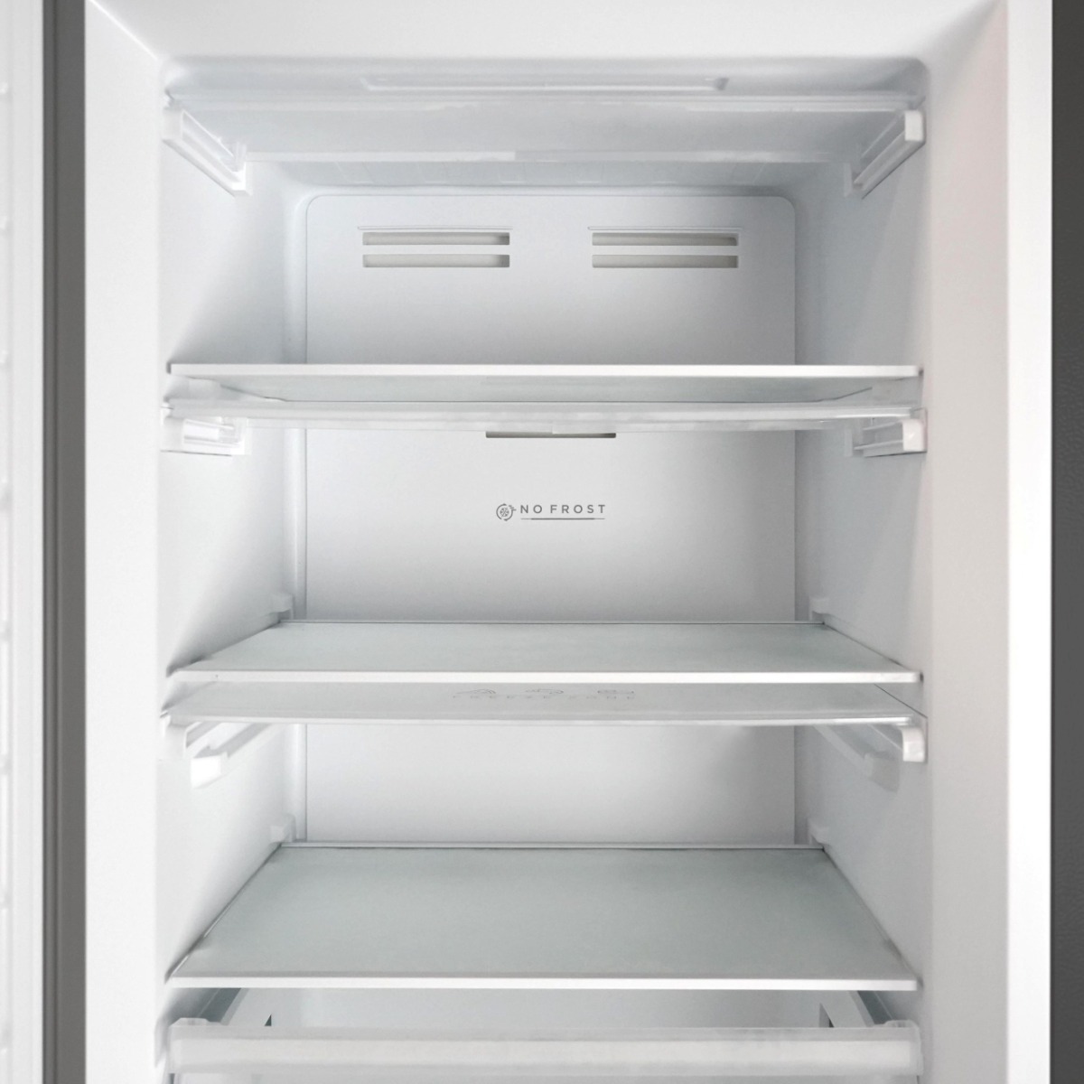 Montpellier MTF273X Tall Upright Freestanding Freezer No Frost Inox 273ltr