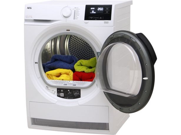 Aeg TR718L4B Heat Pump Tumble Dryer. 7000 Series, SensiDry technology. 8kg capacity
