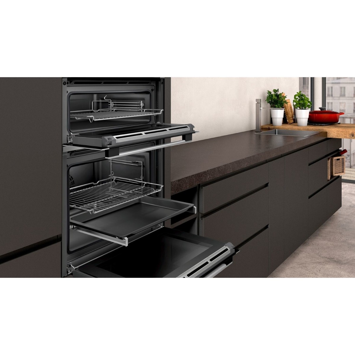 Neff U2ACM7HH0B CircoTherm Main oven, 8 functions, 1 ClipRail, MeatProbe.